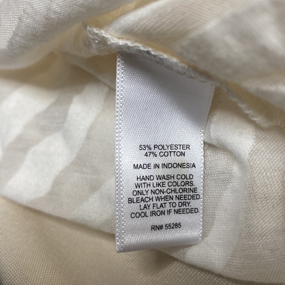 Express T shirt Crรจme Size Small - Picture 8 of 8